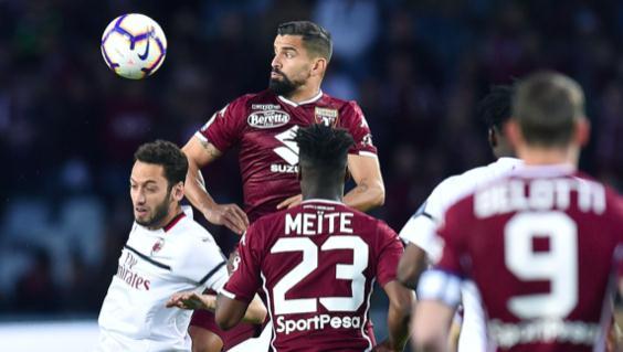 他的执教下 他的执教下