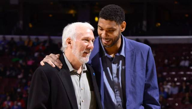 些球迷看来 些球迷看来